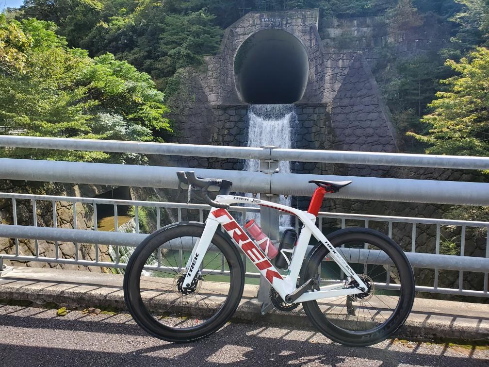 Bontrager Aeolus RSL62 のパーツレビュー | TREK MADONE SLR