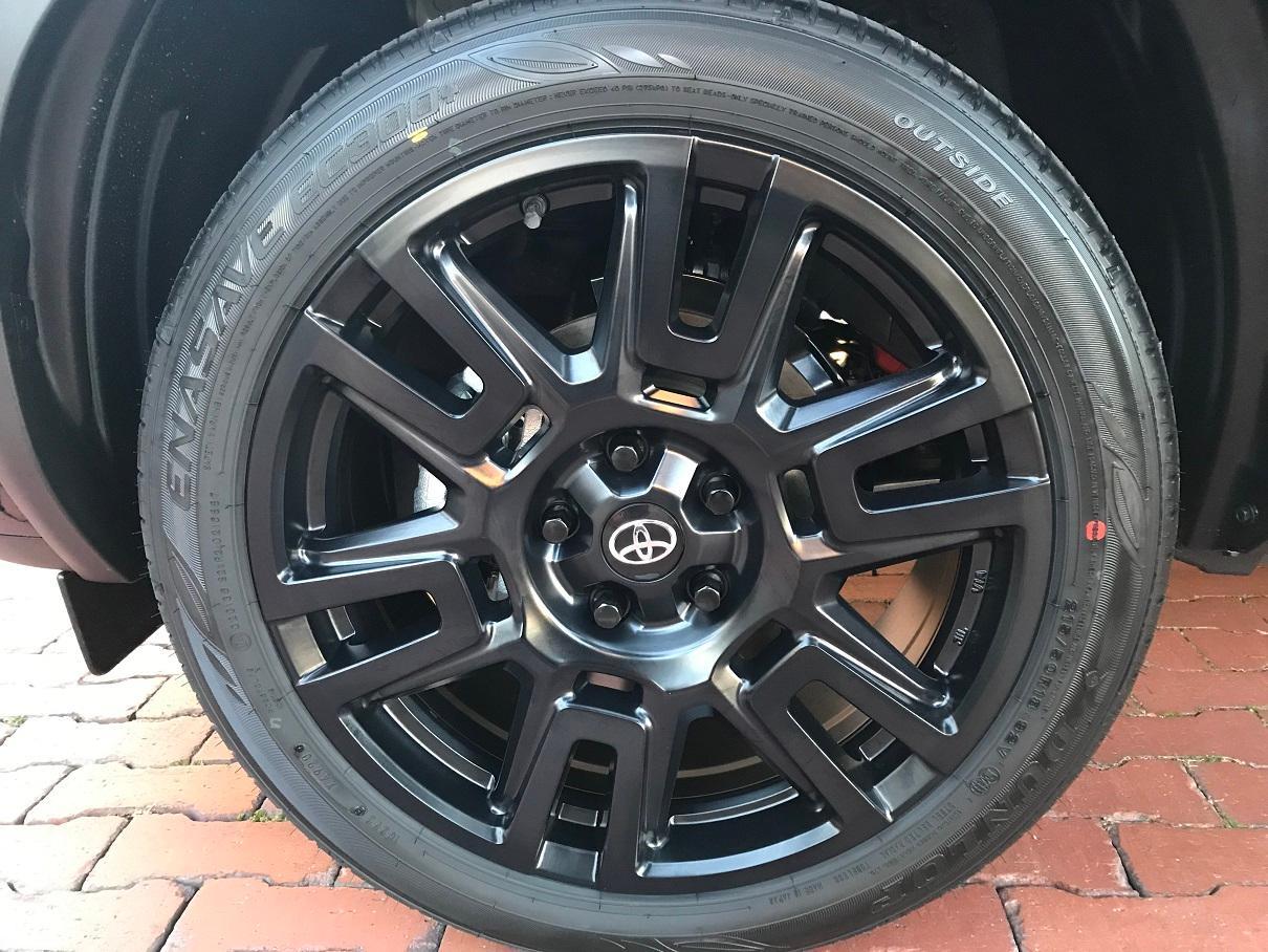 トヨタ(純正) GR18インチアルミホイール&ナットセット のパーツ トヨタ(純正) GR18インチアルミホイール&ナットセット のパーツ