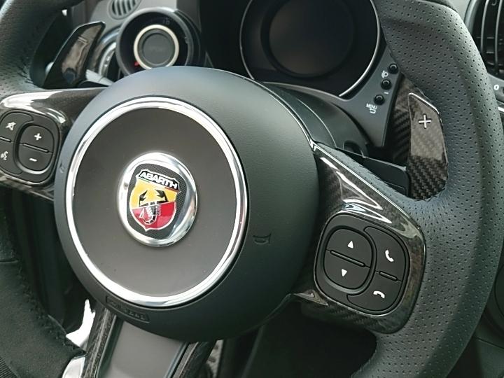 最大66%OFFクーポン 新品未使用 ABARTH カーボンパドルシフトカバー