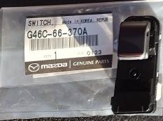 マツダ(純正) パワーウインドスイッチ/G46C-66-370A のパーツ
