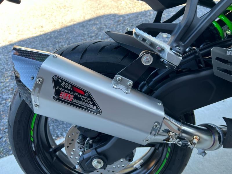 ヨシムラ Slip-On HEPTA FORCE TSS サイクロン EXPORT SPEC 政府