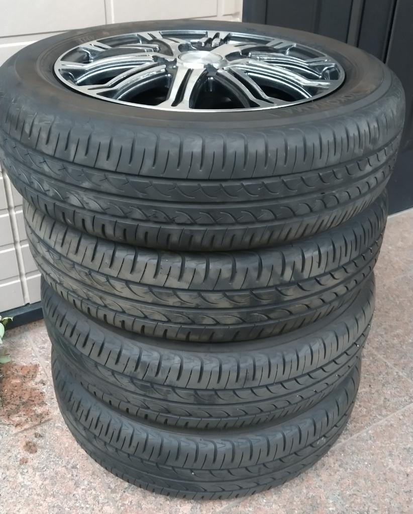 Yokohama BluEarth Tires | SimpleTire