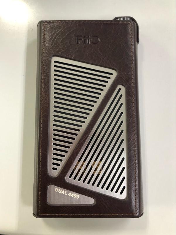人気を誇る DAP - fiio m15 Fiio 純正ケース付き! M15 + ケース