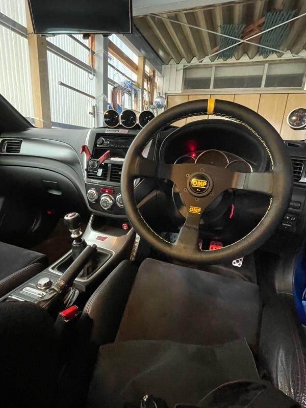Amazon.com: OMP (OD/1980/N) Steering Wheel, Black : Automotive