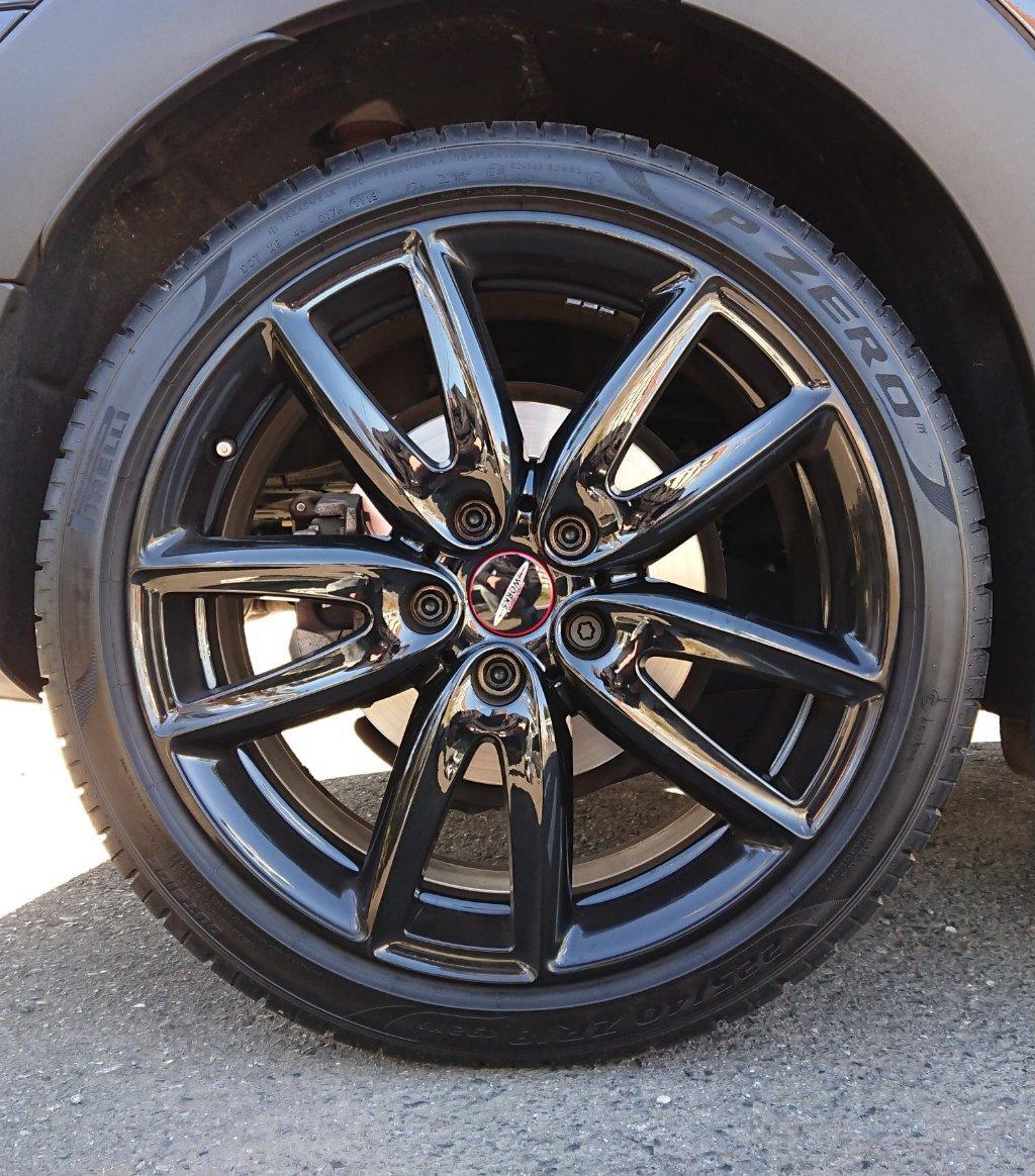 PIRELLI P ZERO (PZ4) 225/40R18 のパーツレビュー | MINI