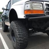 Mud-Terrain T/A KM2 BFGoodrich(ビーエフ・グッドリッチ)のタイヤの ...