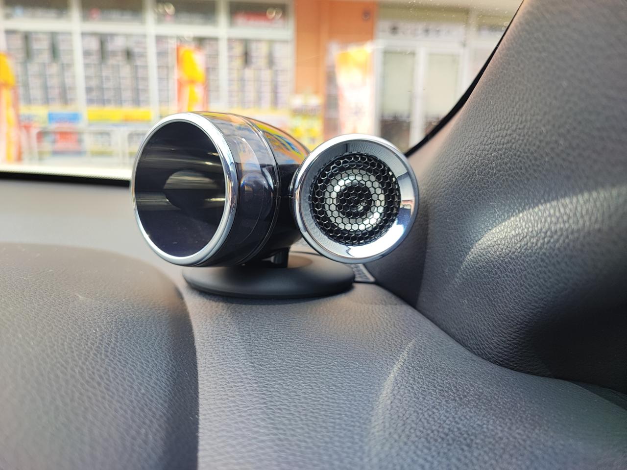 トヨタ(純正) プレミアムサウンド8chスピーカー&ダブル トヨタ(純正) プレミアムサウンド8chスピーカー&ダブル