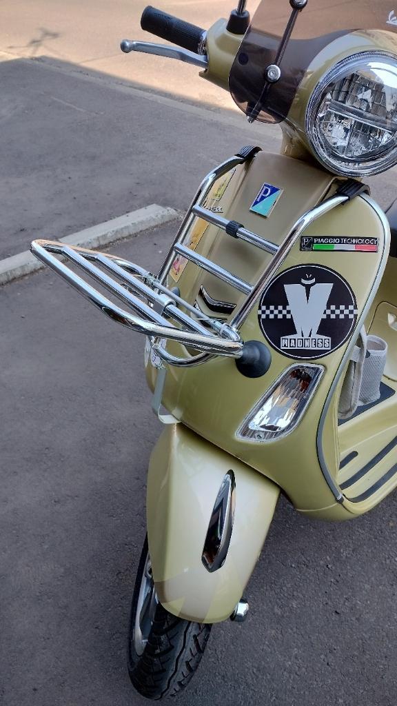 F.A.Italia フロントキャリア のパーツレビュー | VXL125(ひろろ