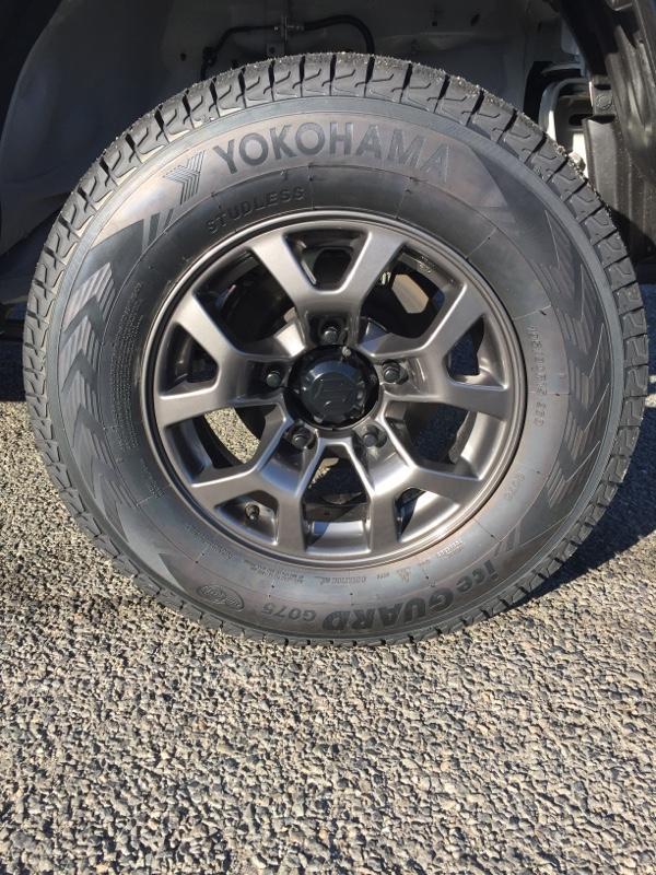 YOKOHAMA iceGUARD SUV G075 195/80R15