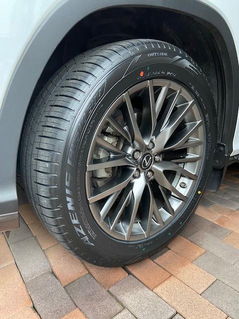 ファルケン AZENIS FR510 255/30R20 2本