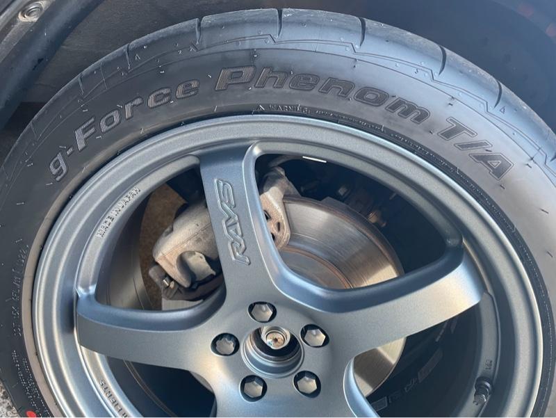 BFGoodrich g Force Phenom T/A R のパーツレビュー