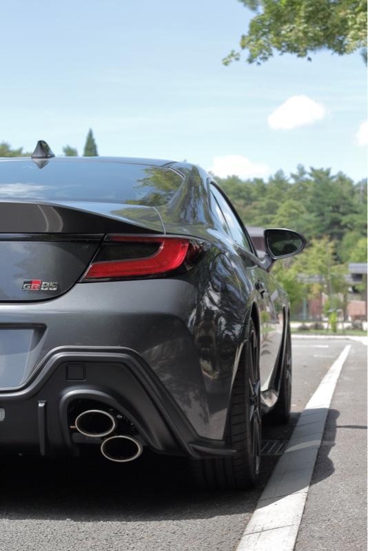 GR86用TOM'S　エキゾーストシステム·トムスバレル中古品 TOM'S（自動車用品） GR86 エキゾーストシステム トムス・バレル
