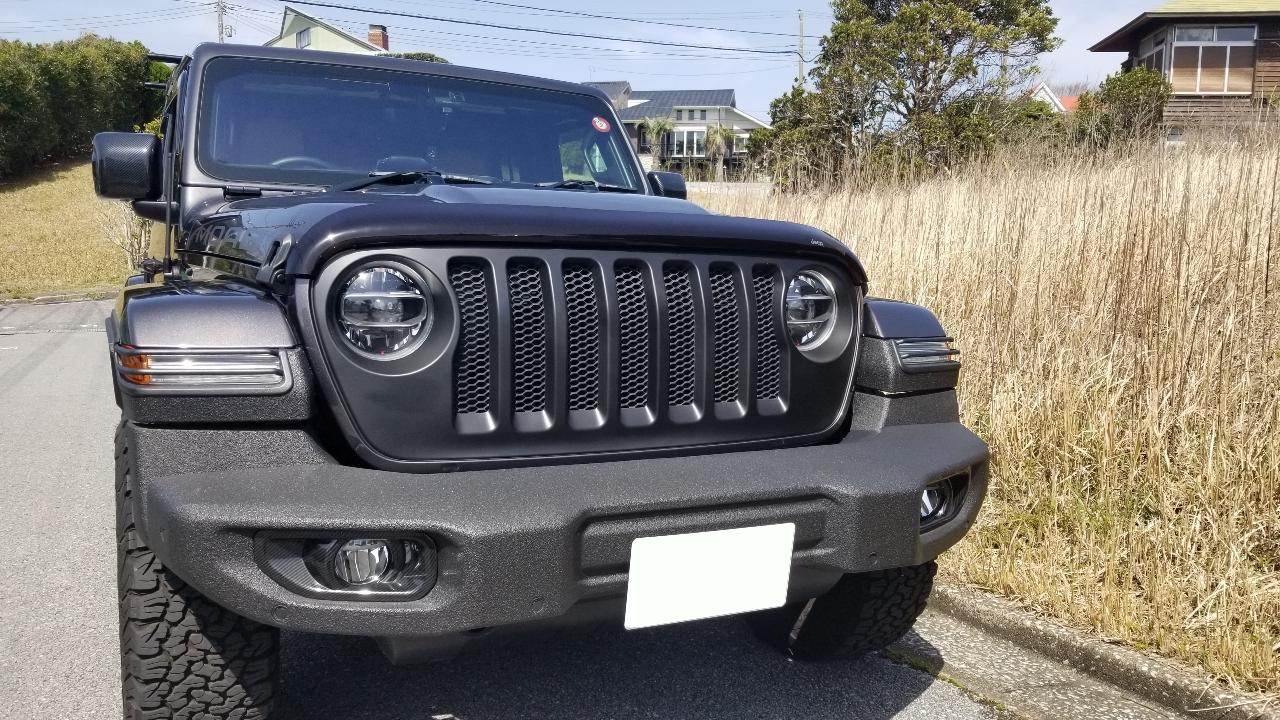 MOPAR マットブラックグリル(ガイドボディ色) のパーツレビュー