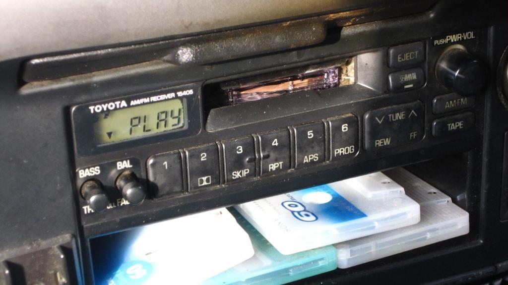 トヨタ(純正) AM/FM RECEIVER 15405 のパーツレビュー