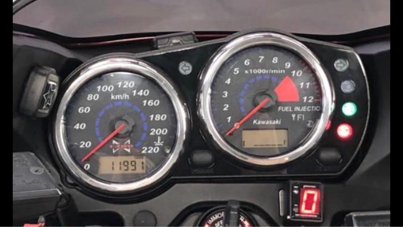 オダックス オダックス ELメーターパネル のパーツレビュー | ZRX1200 DAEG(パパパパ1234) | みんカラ オダックス オダックス ELメーターパネル のパーツレビュー | ZRX1200 DAEG(パパパパ1234) | みんカラ