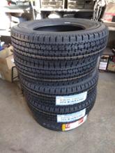 TOYO TIRES DELVEX935