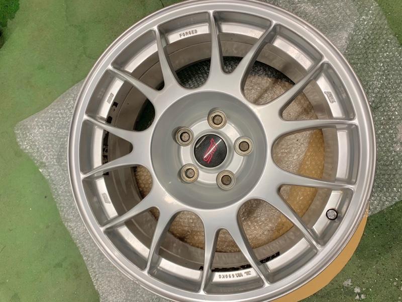 ホイールセット(BBS) 18インチ（光輝シルバー、シルバー