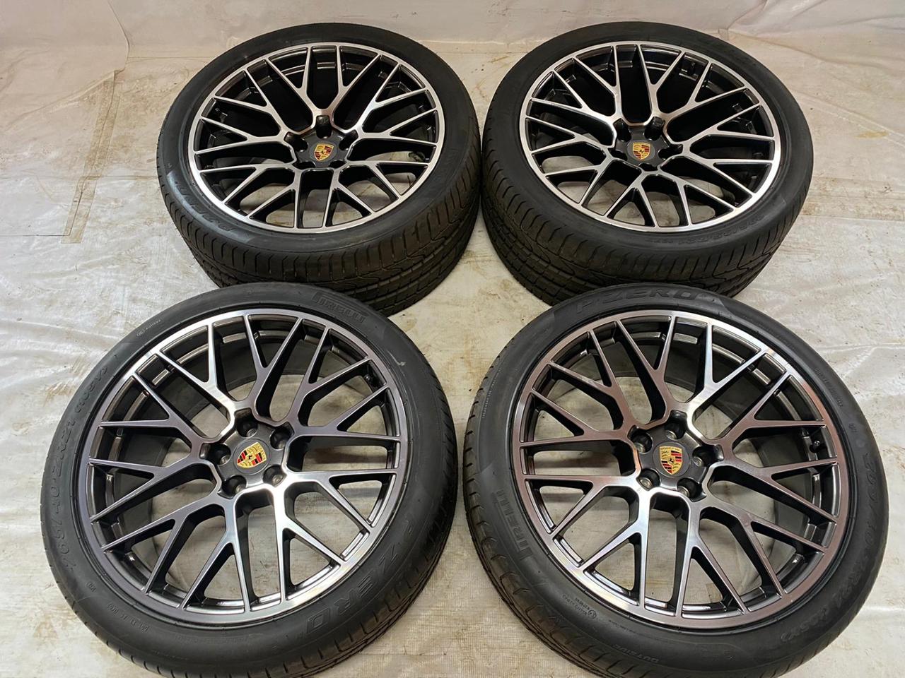ポルシェ(純正) 21インチ RS Spyder Designホイール のパーツレビュー