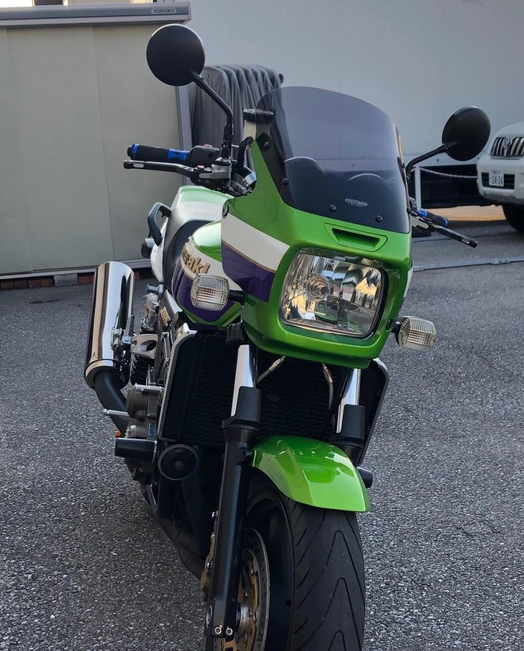 MRA スクリーンツーリング のパーツレビュー | ZRX1200R(栃木