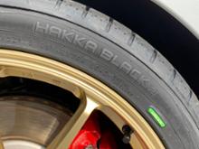 【通販 人気】 nokian HAKKA BLACK 2 245/40R18 97Y XL 【245/40-18】 【新品Tire】 サマータイヤ ノキアン タイヤ ハッカ ブラック2 【個人宅配送OK】 - サマータイヤ・タイヤホイールセット(単品・セット)