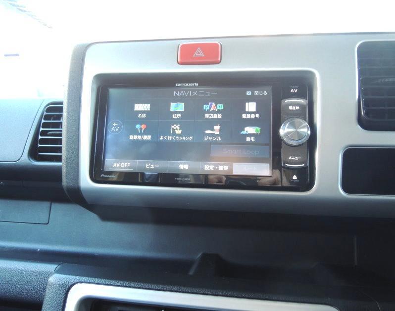 Pioneer AVIC-RW33 ヘッドユニット（PIONEER / carrozzeria AVIC