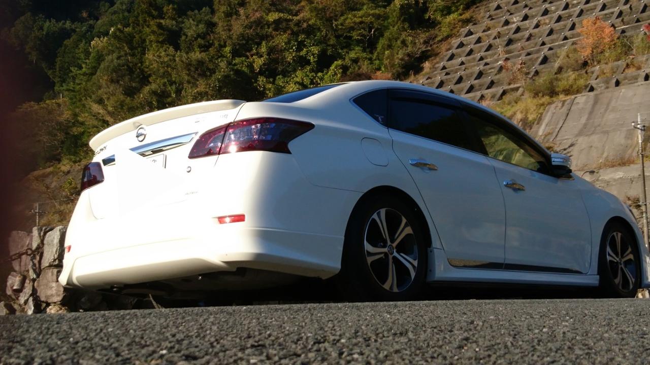 日産シルフィーリアテールランプ内側左右