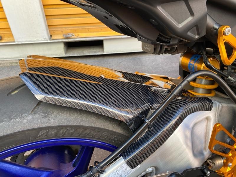 TST ティーエスティー カーボンリアフェンダー YZF-R1 YZF-R1M