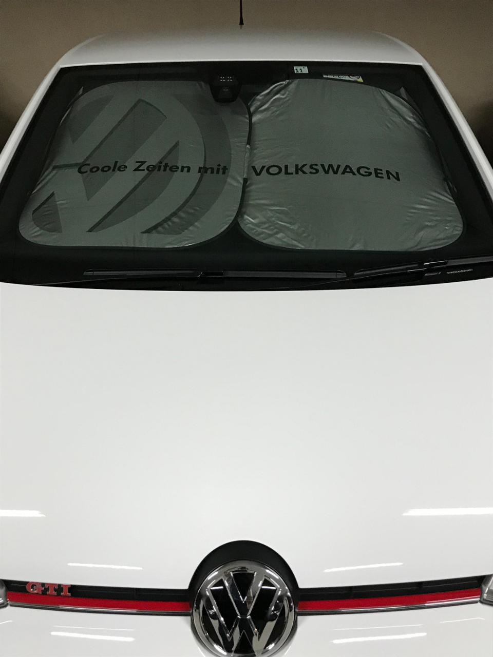 VW / フォルクスワーゲン純正 純正サンシェード のパーツ