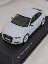 Audi純正(アウディ) A3 SEDAN ミニカー ノベルティ のパーツ