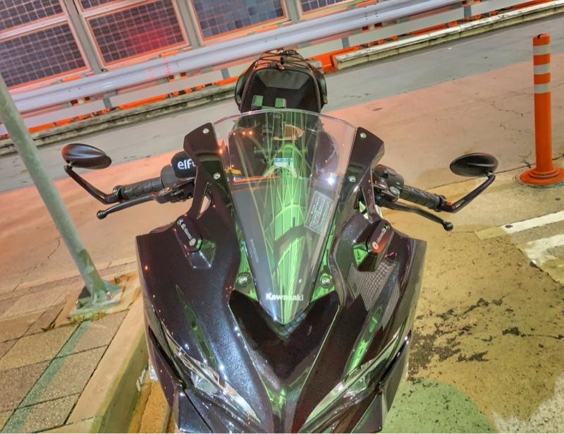 KiWAV バーエンドミラー ウルトラ M8ネジ のパーツレビュー | Ninja ZX KiWAV バーエンドミラー ウルトラ M8ネジ のパーツレビュー | Ninja ZX
