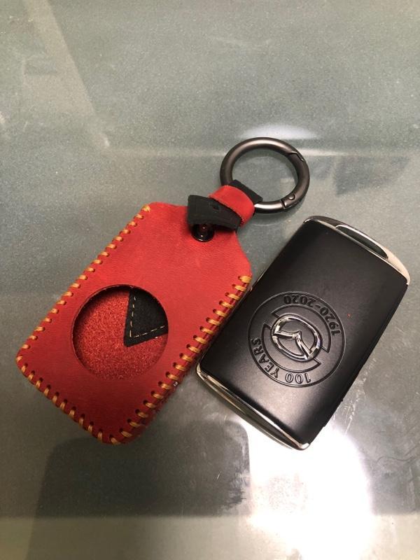 Maserati 100周年記念キーホルダー（Yahoo!オークション - 美品