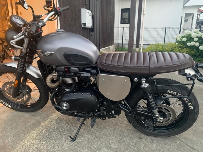 タイムセール!】 TRIUMPH ストリートスクランブラー サイドパネル ... 78d555e6ec4461a1b6c29989de432e
