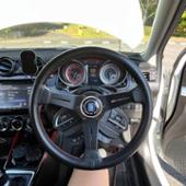 NARDI 2018限定ブルーロゴモデル（ステアリング／シフトノブ