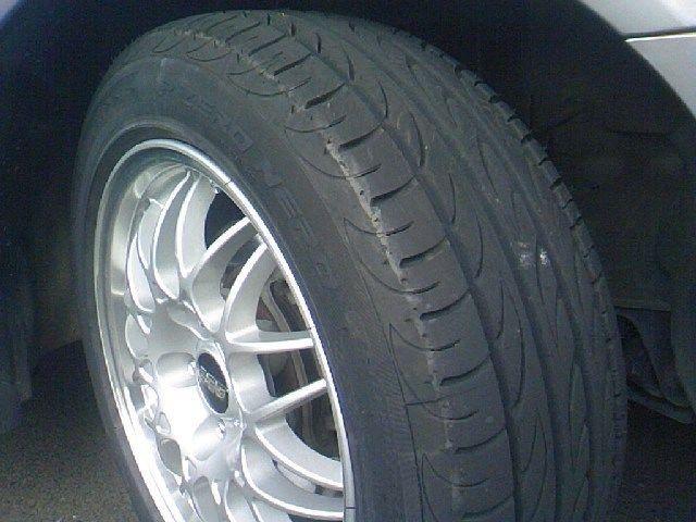 PIRELLI P ZERO NERO 205/55R16 + 日産純正OP BBS 7J 鍛造ホイール