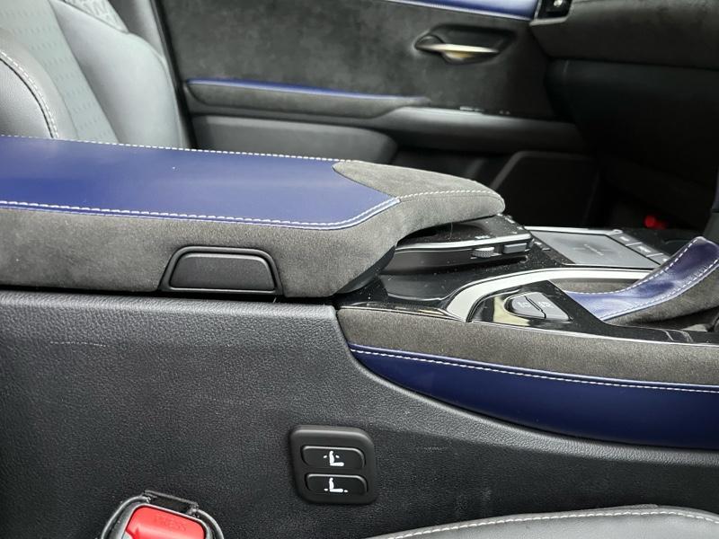 不明 ワイヤレス 助手席パワーシートスイッチ のパーツレビュー