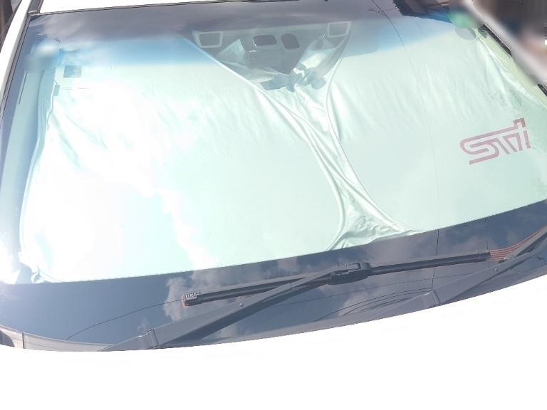 STI ステアリングカバー付きサンシェード のパーツレビュー