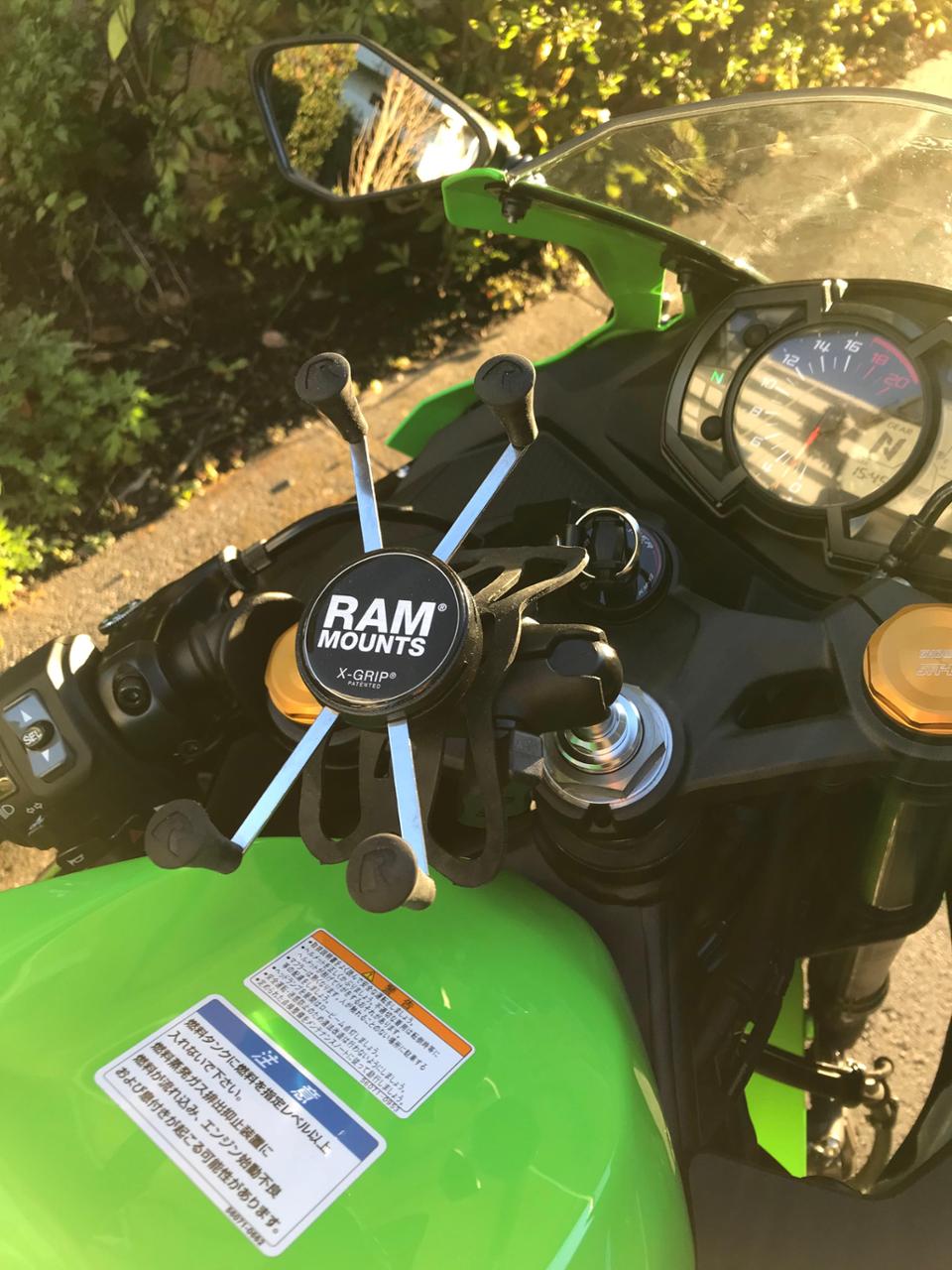 RAM MOUNTS Xグリップ RAM-HOL-UN10BU のパーツレビュー | Ninja ZX-25R(LUKE@Pleo407sw) | みんカラ RAM MOUNTS Xグリップ RAM-HOL-UN10BU のパーツレビュー | Ninja ZX-25R(LUKE@Pleo407sw) | みんカラ