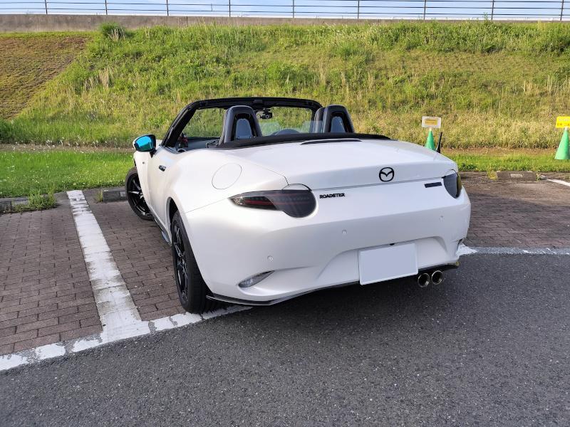 オートエグゼ NDロードスター テールランプ スモーク 抉る