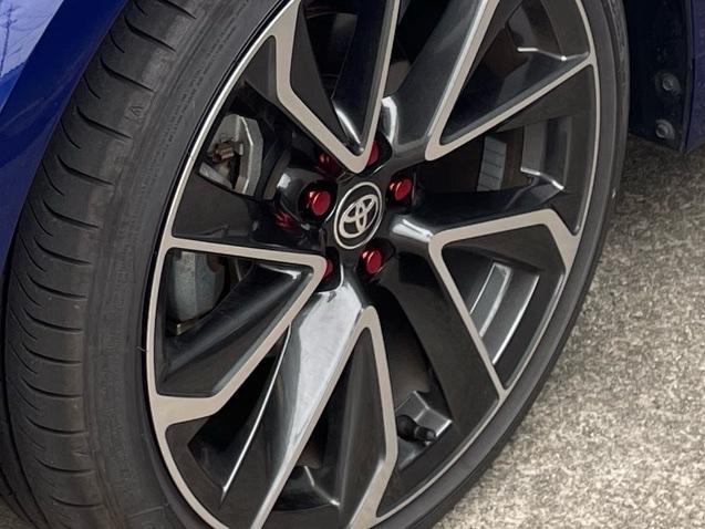トヨタ TOYOTA 純正 キー付ホイールナット ブラック 1台分 08456