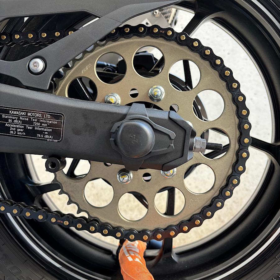 トリックスター / Ninja ZX-25R