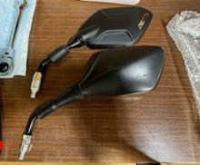 スズキ(純正) Vストローム1050用ミラー のパーツレビュー | V