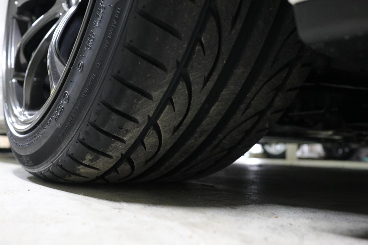 Hankook Ventus V12 Evo2 のパーツレビュー フェアレディz 謎ピカ さる走事務局パシリ担当 みんカラ Hankook Ventus V12 Evo2 のパーツレビュー フェアレディz 謎ピカ さる走事務局パシリ担当 みんカラ