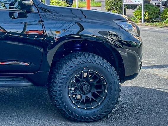 265/50R20　マッドヴァンス　ランクルプラドなど 8クロスメッシュで描く最旬4×4 STYLE、『MUD VANCE 08』 でタフ