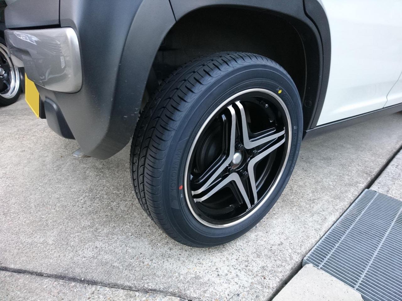 YOKOHAMA BluEarth AE-01 165/60R15 のパーツレビュー