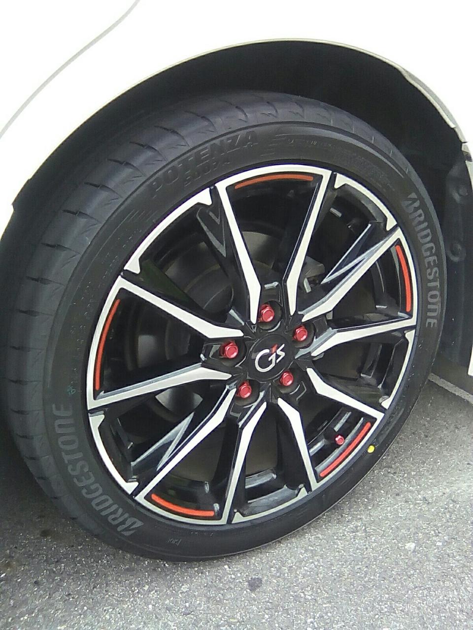 BRIDGESTONE POTENZA S007A 215/45R18 (再レビュー)のパーツレビュー BRIDGESTONE POTENZA S007A 215/45R18 (再レビュー)のパーツレビュー