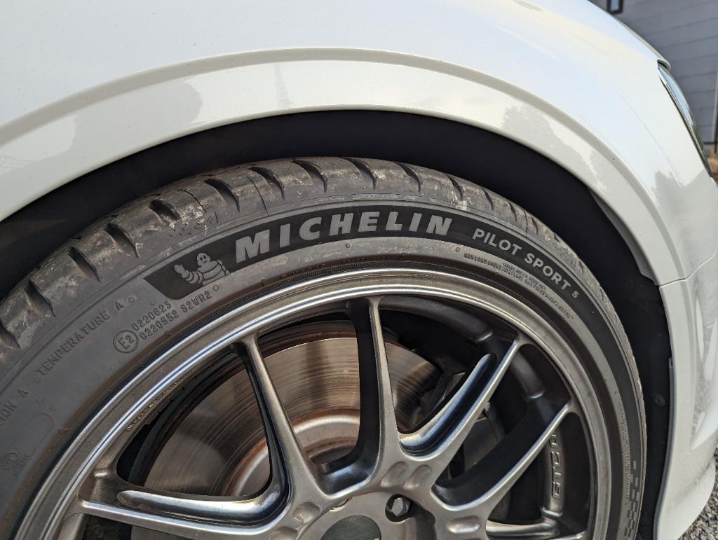 2022年製】235/40R18 ミシュラン MICHELIN 2 降りしきる 本/タイ製
