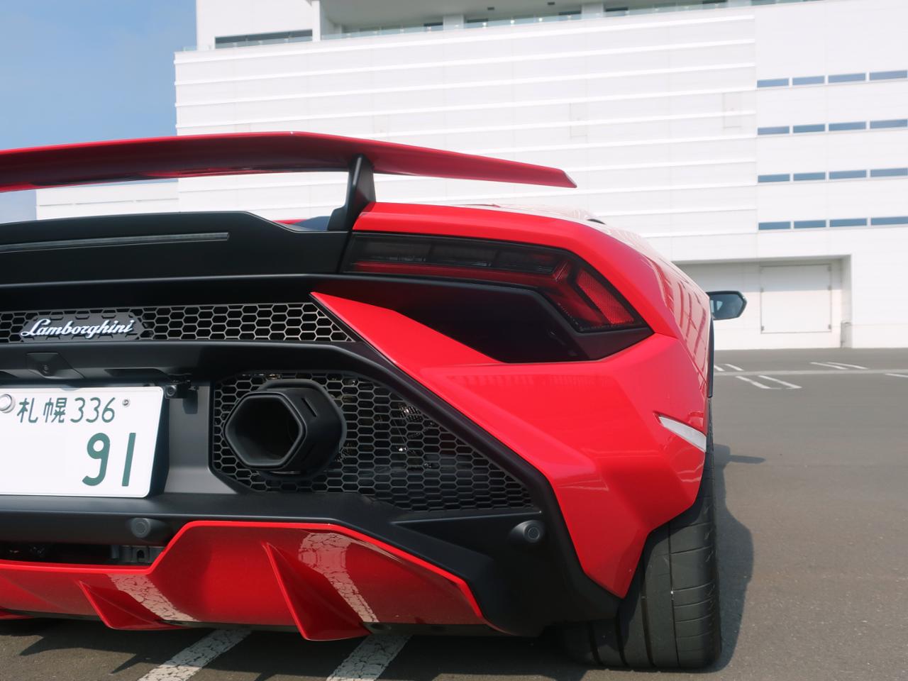 【大特価!!】 in Tailpipes ランボルギーニ純正OP Matt のパーツ black ミニカー