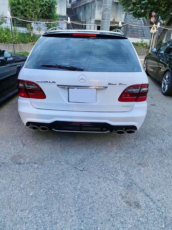 W211 前期スモークテールランプ 左右セット W211 前期スモークテールランプ 左右セット