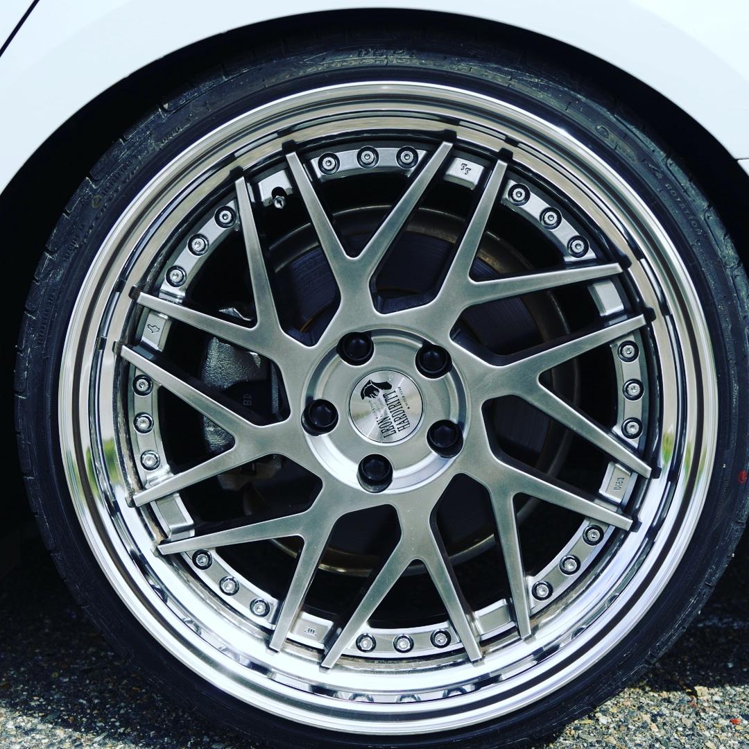 300系ランドクルーザー専用 スーパースター(レオンハルト