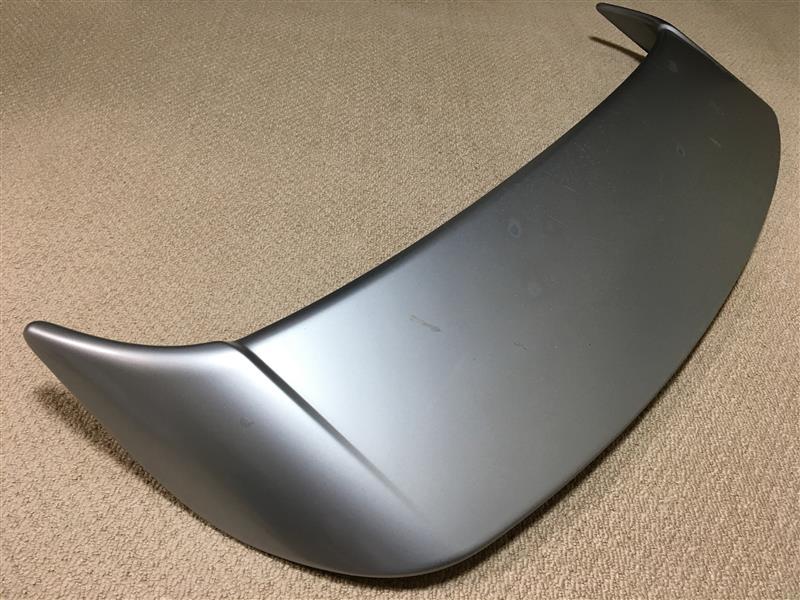 ダイハツ(純正オプション) 大型ルーフエンドスポイラー